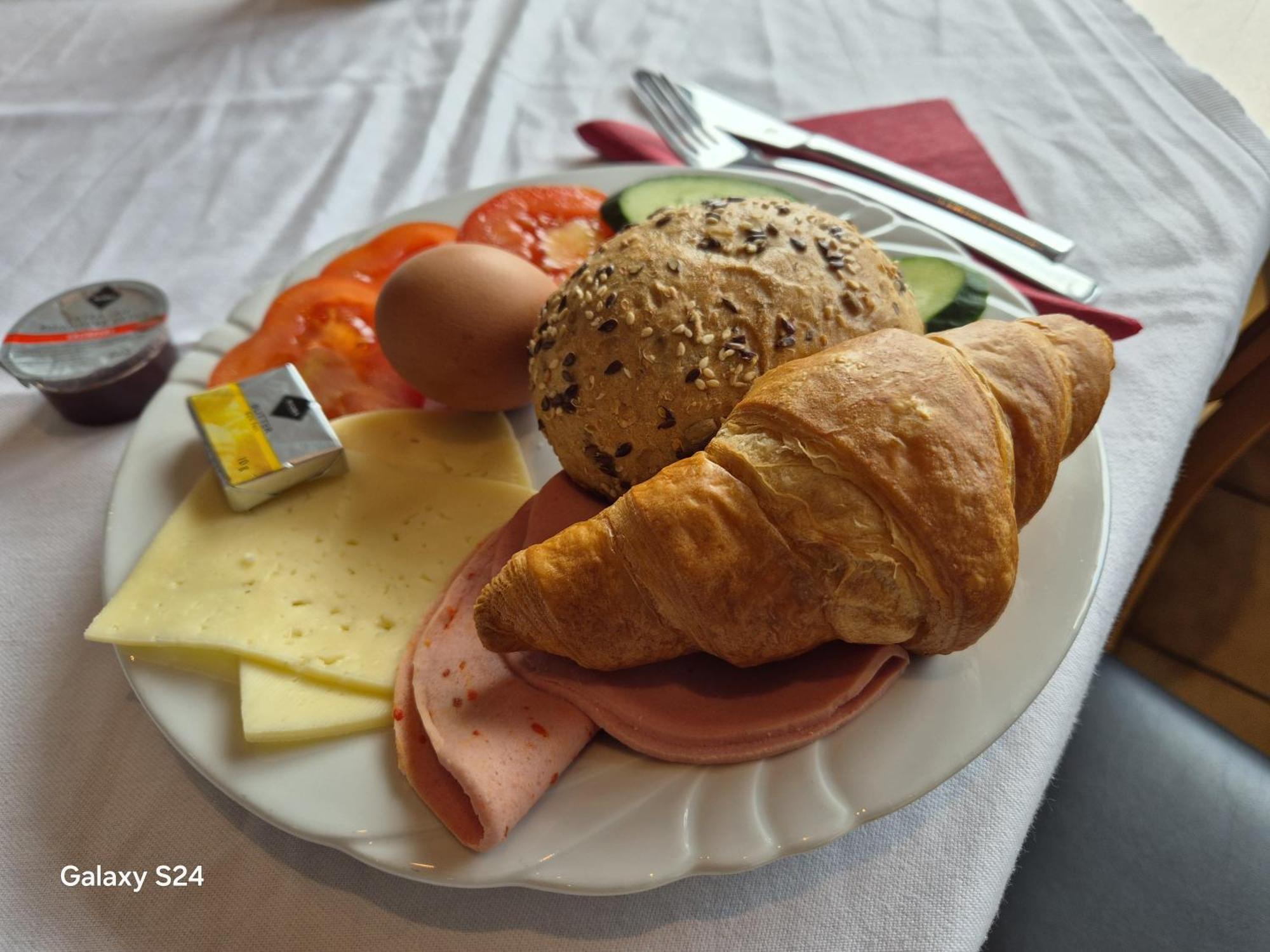 Niederfell B3 Hotel מראה חיצוני תמונה